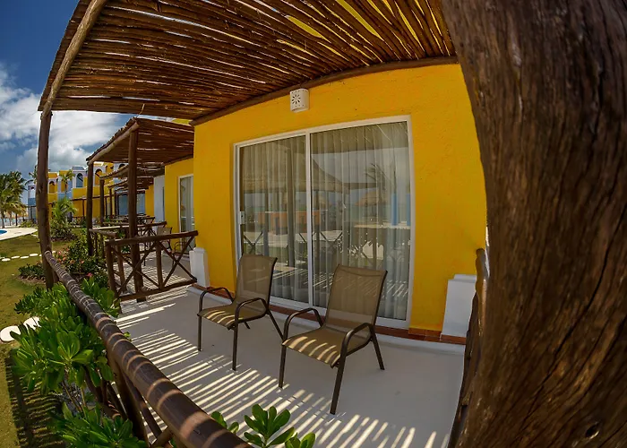 Hotel con tenis: Pavoreal Beach Resort Tulum