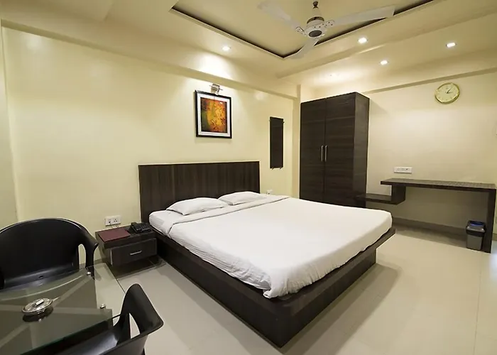 Hotel Suresh Inn