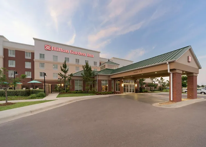 Pet Friendly hotel: Hilton Garden Inn Lawton-Fort Sill
