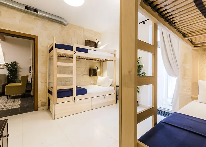 Two Pillows Boutique Hostel Sliema