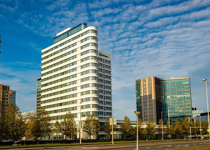 Family Hotel: Holiday Inn Express Amsterdam Arena Towers By Ihg