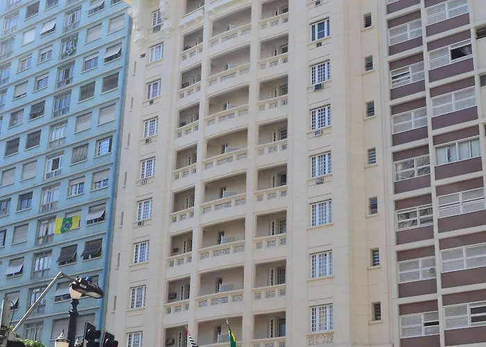 Lux Hotel
