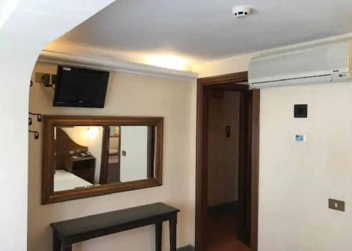 Hotel familiare: Hotel Okapi