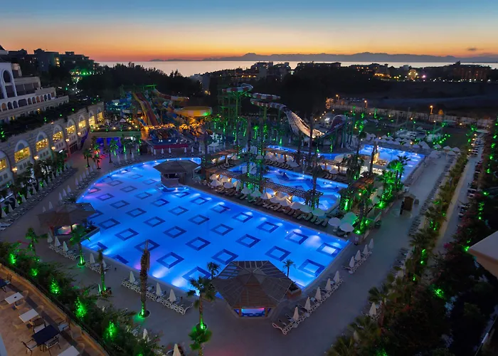 Hotel met uitzicht: Crystal Sunset Pearl Collection