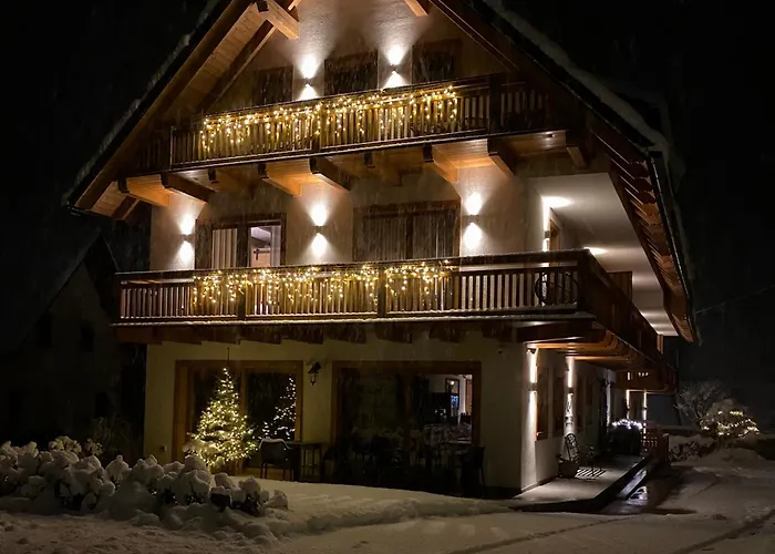 4 sterren hotel: House Troha - Rooms & Apartments