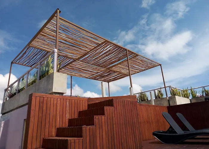 Iris Studios & Apartments