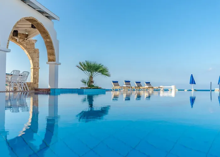 Familienhotel: Pyrgos Blue
