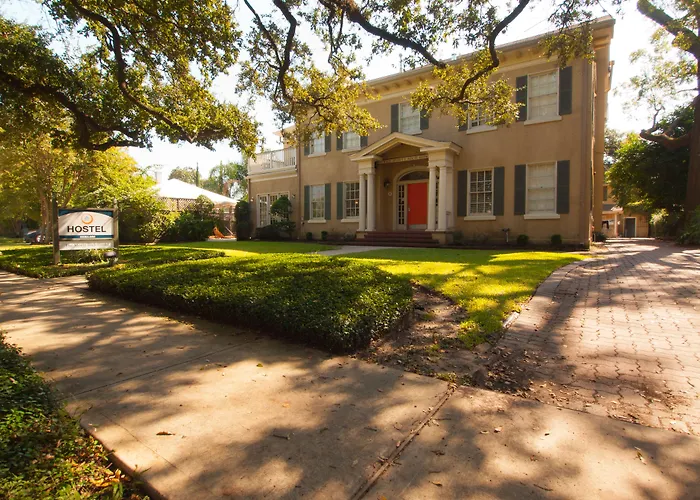 Hi - Houston The Morty Rich Hostel