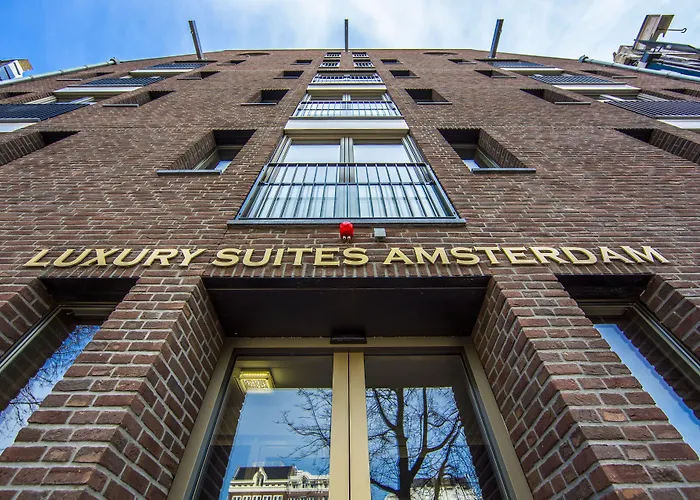 Luxury hotel only: Luxury Suites Amsterdam