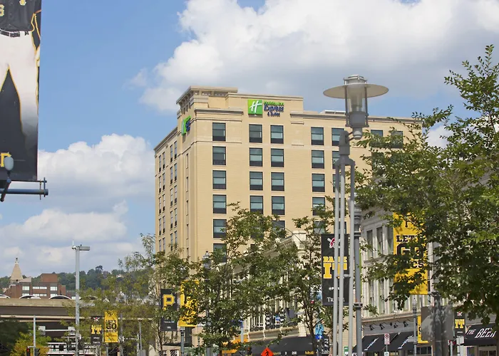 Casino hotel: Holiday Inn Express & Suites Pittsburgh North Shore By Ihg