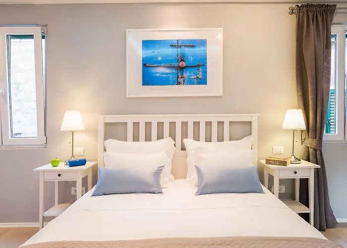 Serenity Split Apartments