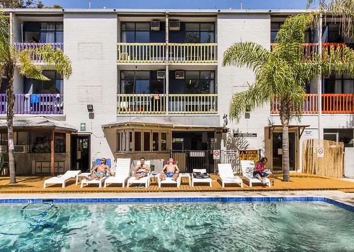  Billabong Backpackers Resort