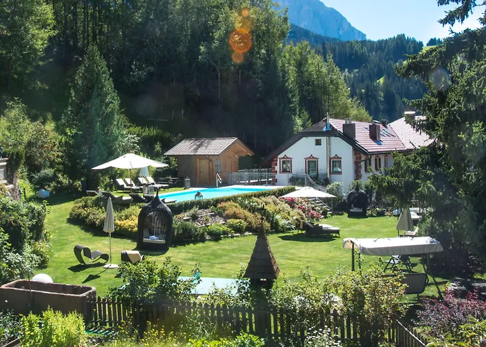 Resort: Boutique & Fashion Hotel Maciaconi - Gardenahotels