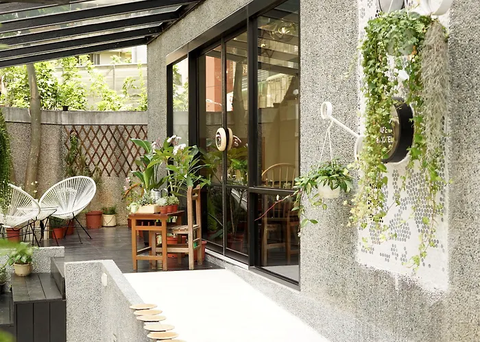 Hotel: Nihao Cafe Hotel