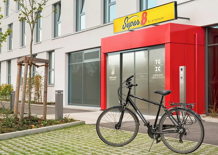 Resort: Super 8 By Wyndham Munich City North