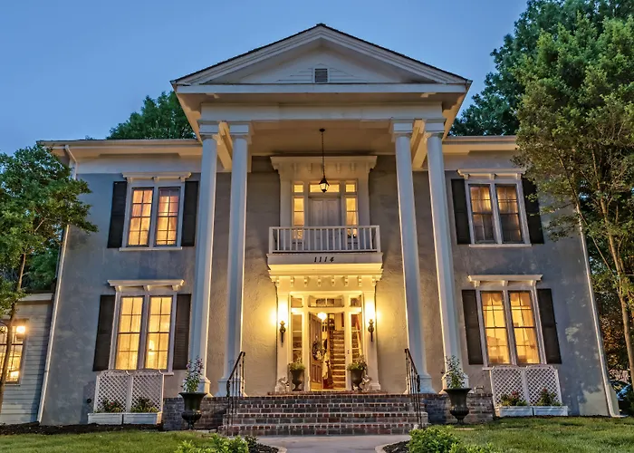 Boutique hotel only: Silver Heart Inn & Cottages