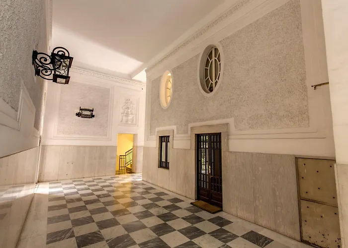 La villa: Grand Tour Rome Suites - Liberty Collection