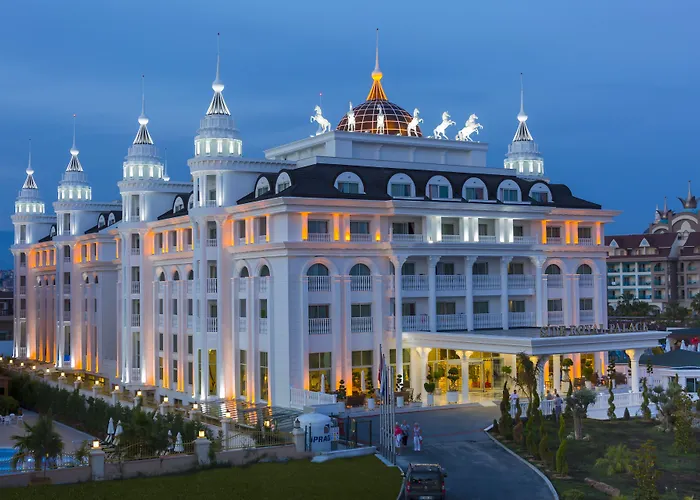 Waterpark Hotel: Side Royal Palace