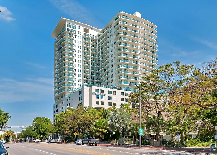 Private Residences At Hotel Arya By Sofla Vacations