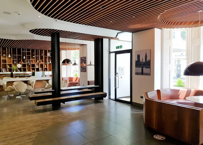 Hotel familiar: Mowbray Court Hotel