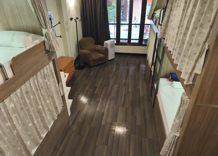 Barcelona&You Hostel Sagrada Familia