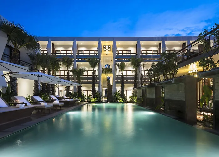 Jaya House River Park Hotel