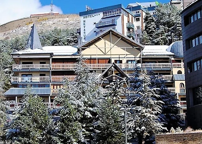  TODOSIERRANEVADA ZONA BAJA - MONTBLANC VISTAS A LA MONTANA - Junto A Los Telecabinas