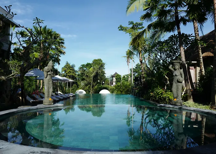 Zentrales Hotel: The Udaya Resorts And Spa