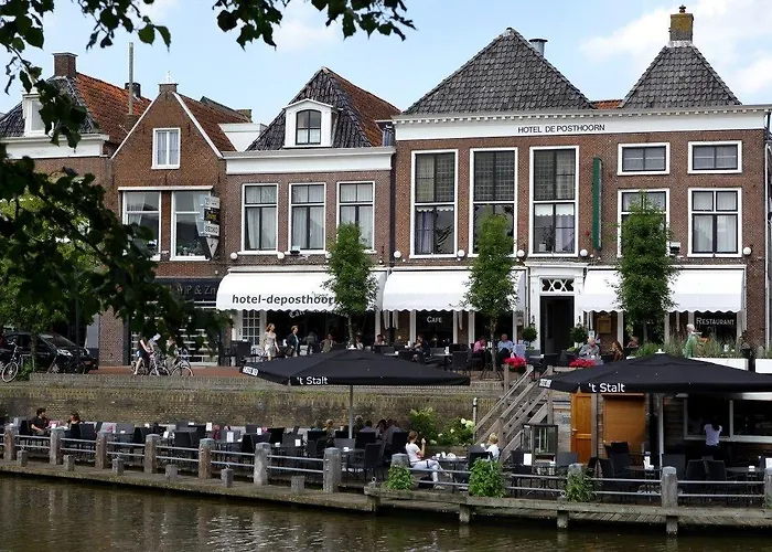 Hotel met uitzicht: Hotel Café Restaurant De Posthoorn