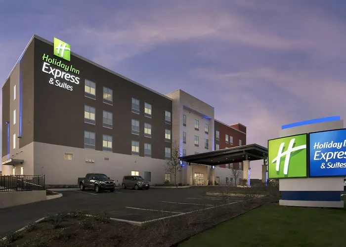 Holiday Inn Express & Suites San Antonio North-Windcrest By Ihg