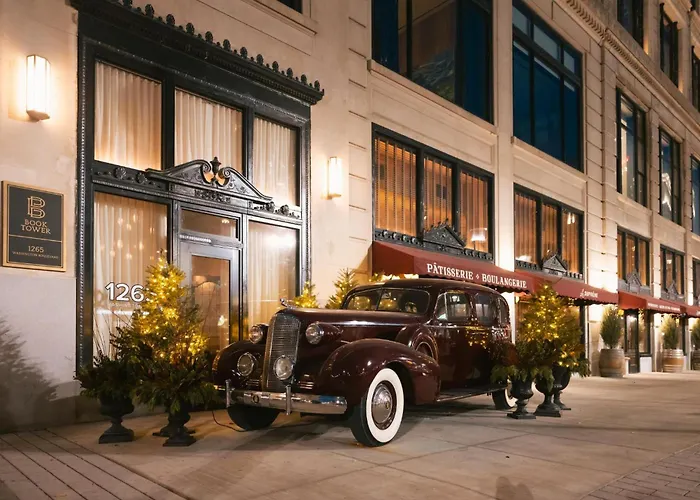 4 star hotel: Roost Detroit