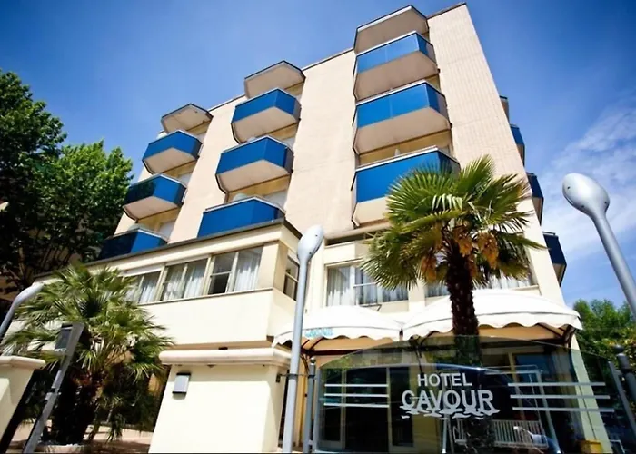 Hotel mit Pool: Hotel Cavour