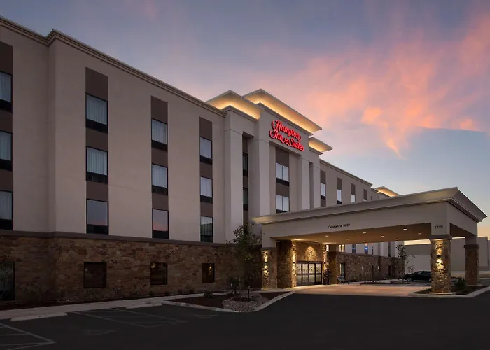Hampton Inn & Suites San Antonio Lackland Afb Seaworld