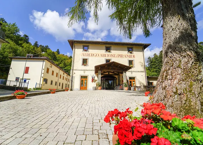 Hotel per sciatori: Abetone e Piramidi Resort