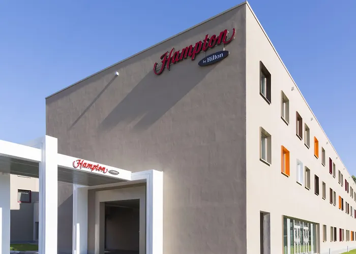  Hampton By Hilton Rome East