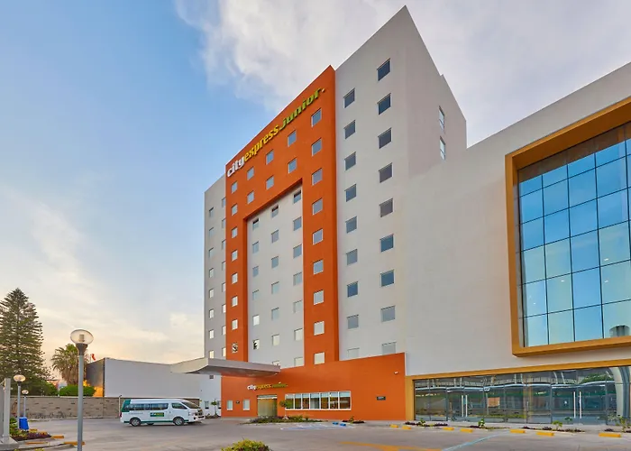 3 star hotel: City Express Junior By Marriott Leon Centro De Convenciones
