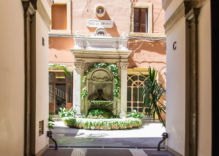 Pension Guide Nazionale Palace Suites