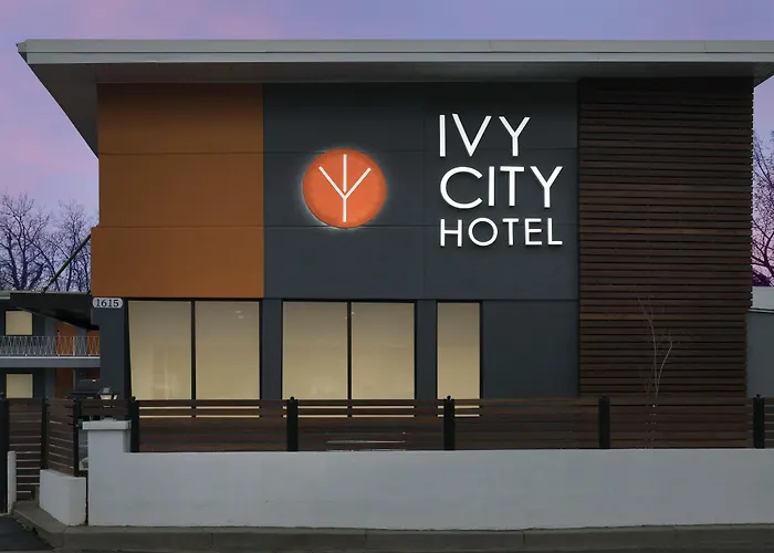 Cheap hotels Ivy City