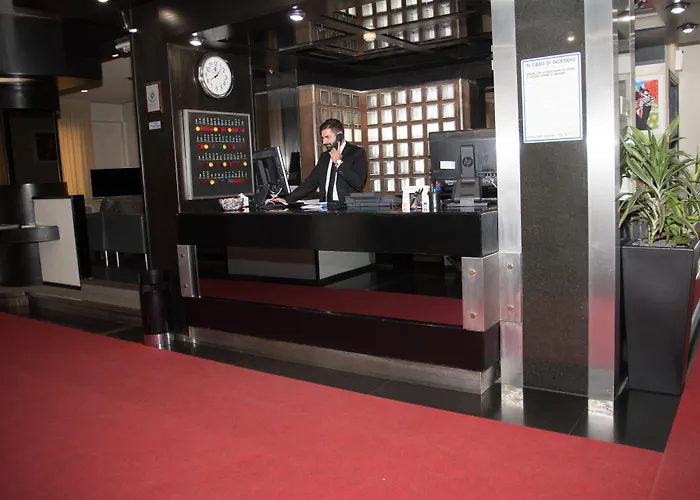 Hotel: Hotel 7 Mari