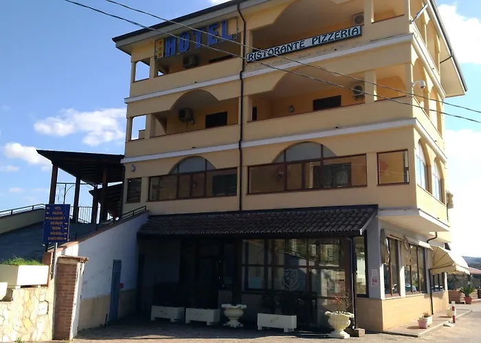 La Falconara