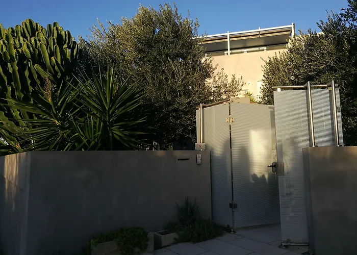 Bed and Breakfast Art House Quartu - Margine Rosso Quartu SantʼElena