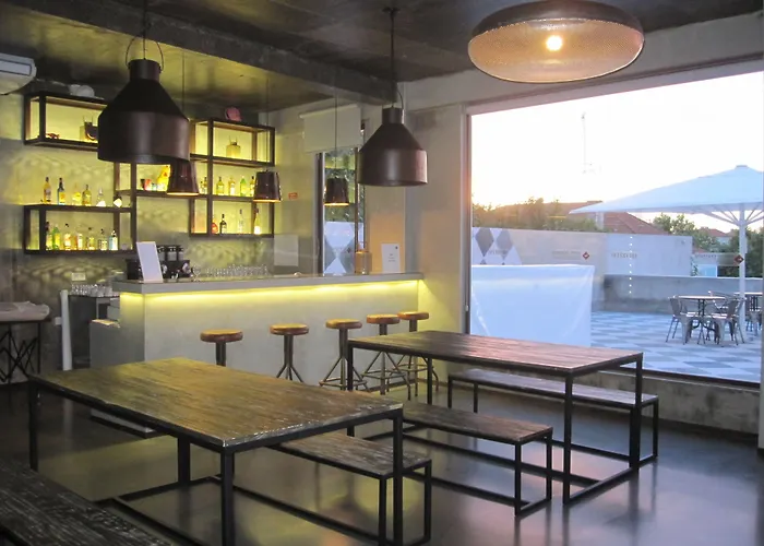 N1 Hostel Apartments And Suites