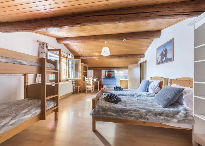 Family Hotel: Chalet Bluebell