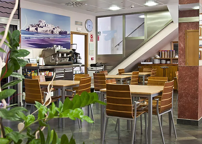 Hotel céntrico: Hotel Marina