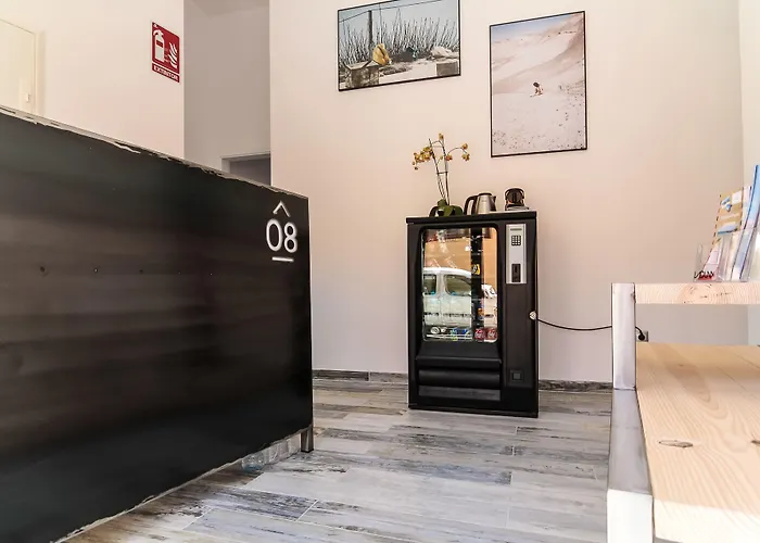 Casa de huéspedes: The 8 Rooms House