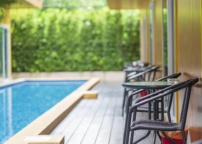 3 star hotel: Resort V - Mrt Huai Khwang