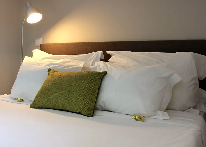 B The Guest Downtown