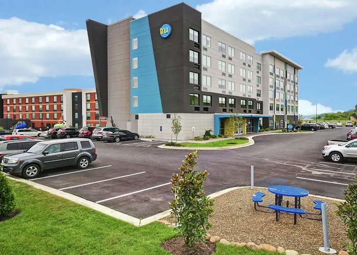 3 star hotels Tru By Hilton Pigeon Forge
