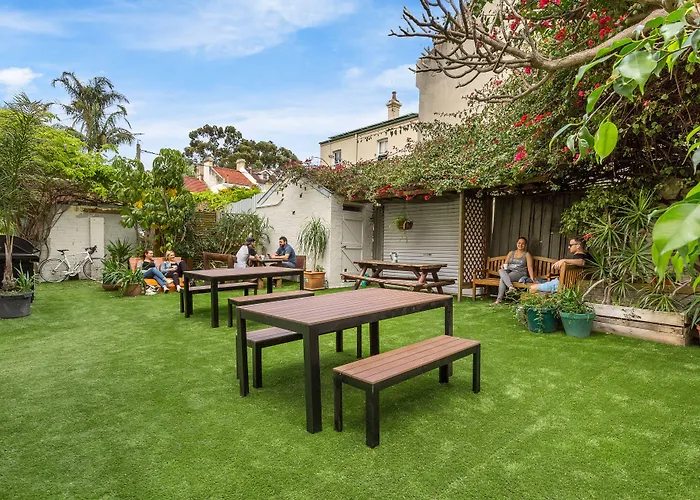 Secret Garden Backpackers, Sydney