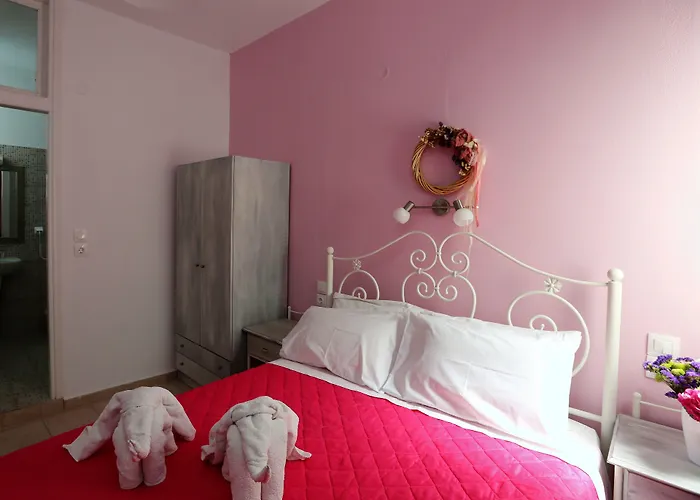 Pet Friendly hotel: Hotel Kastro